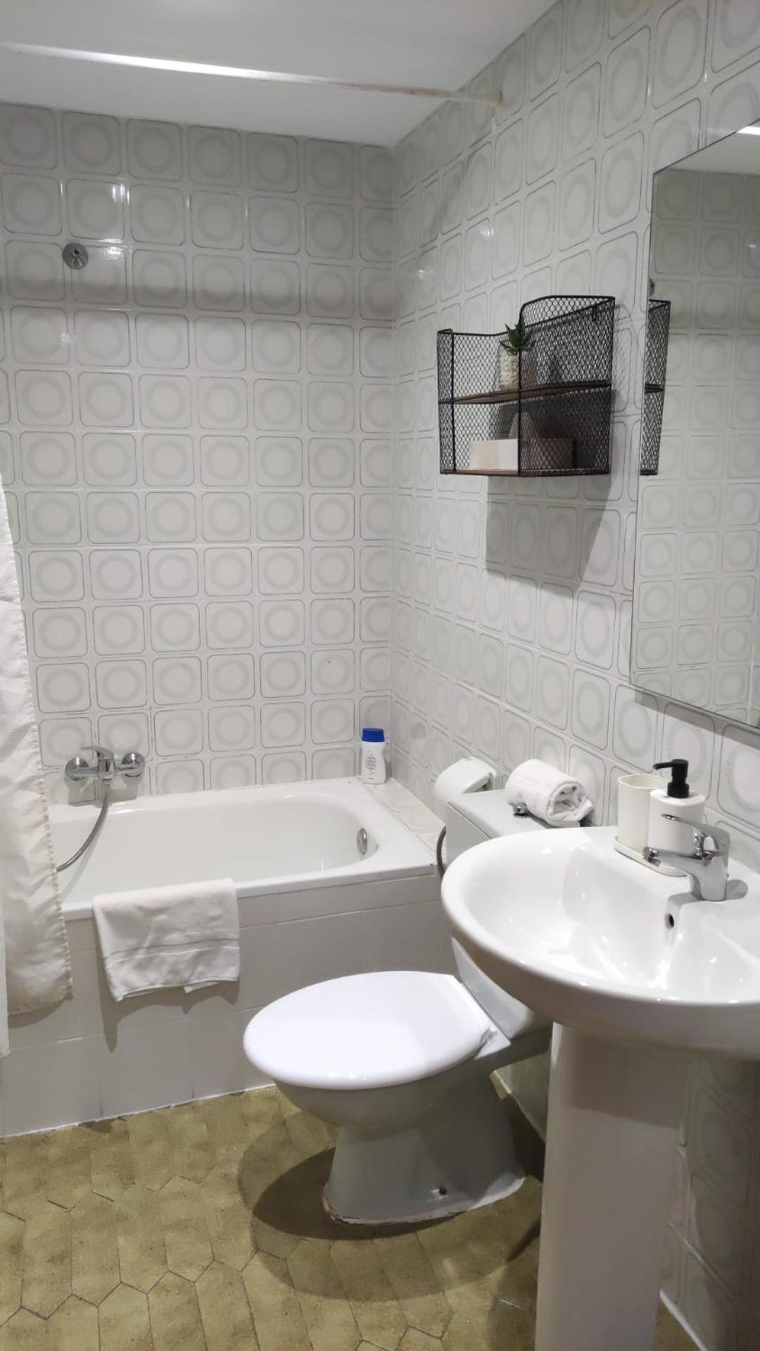 Appartamento Habitacion Centrica En Acogedora Casa Valenza Esterno foto